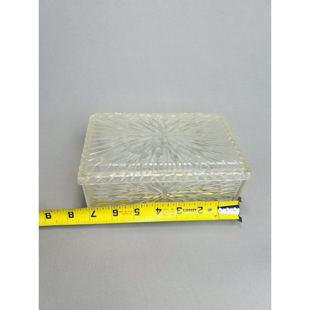 Vintage Plastic Vanity Box With Lid - Picture 11 of 13